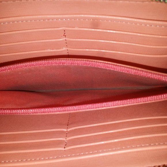 Fossil Red Clutch Wallet - Picture 4 of 5